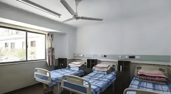 2025学历户口深圳要求_黄奕女儿不读书想去韩国当练习生，颜值是硬伤 读书想去韩满中京“爱