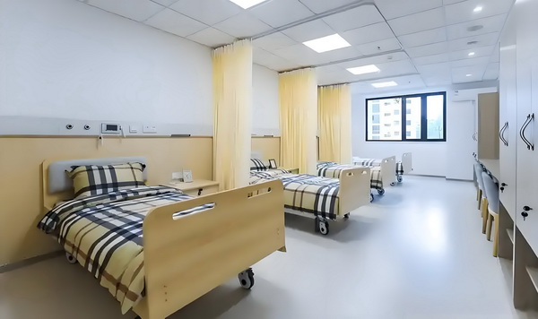 深圳区户口迁入_阿娇一个人独居北京3居室，自称比香港要便宜 独居北京3一次小财女曾扫过